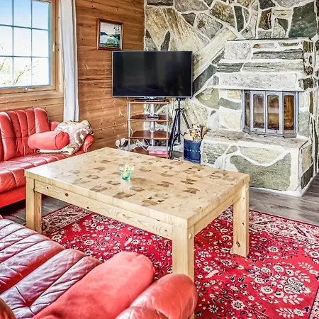 Pet Friendly In Sjernaroy With Wifi