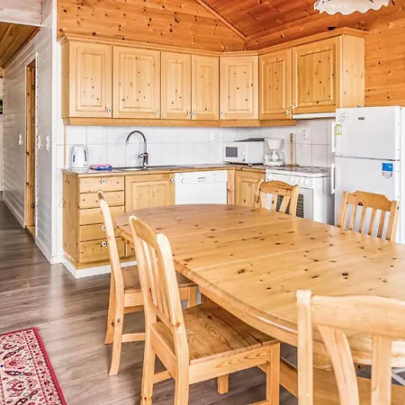 Pet Friendly In Sjernaroy With Wifi Holiday home *